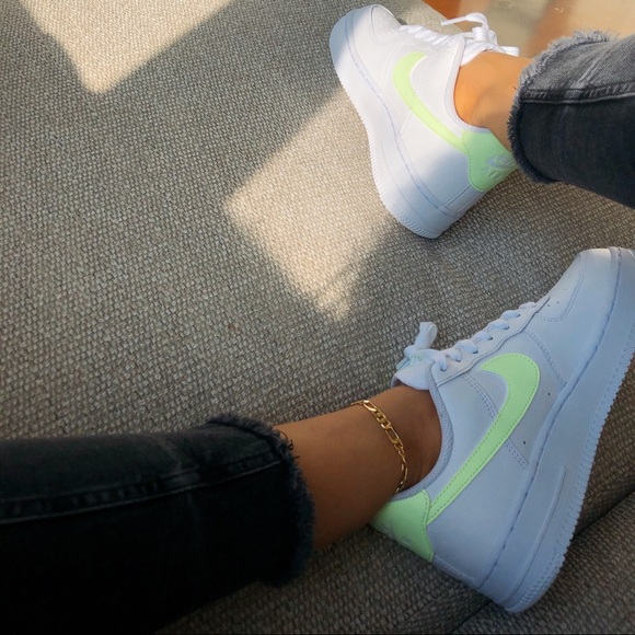 Air force 1 - Picture 4 of 8